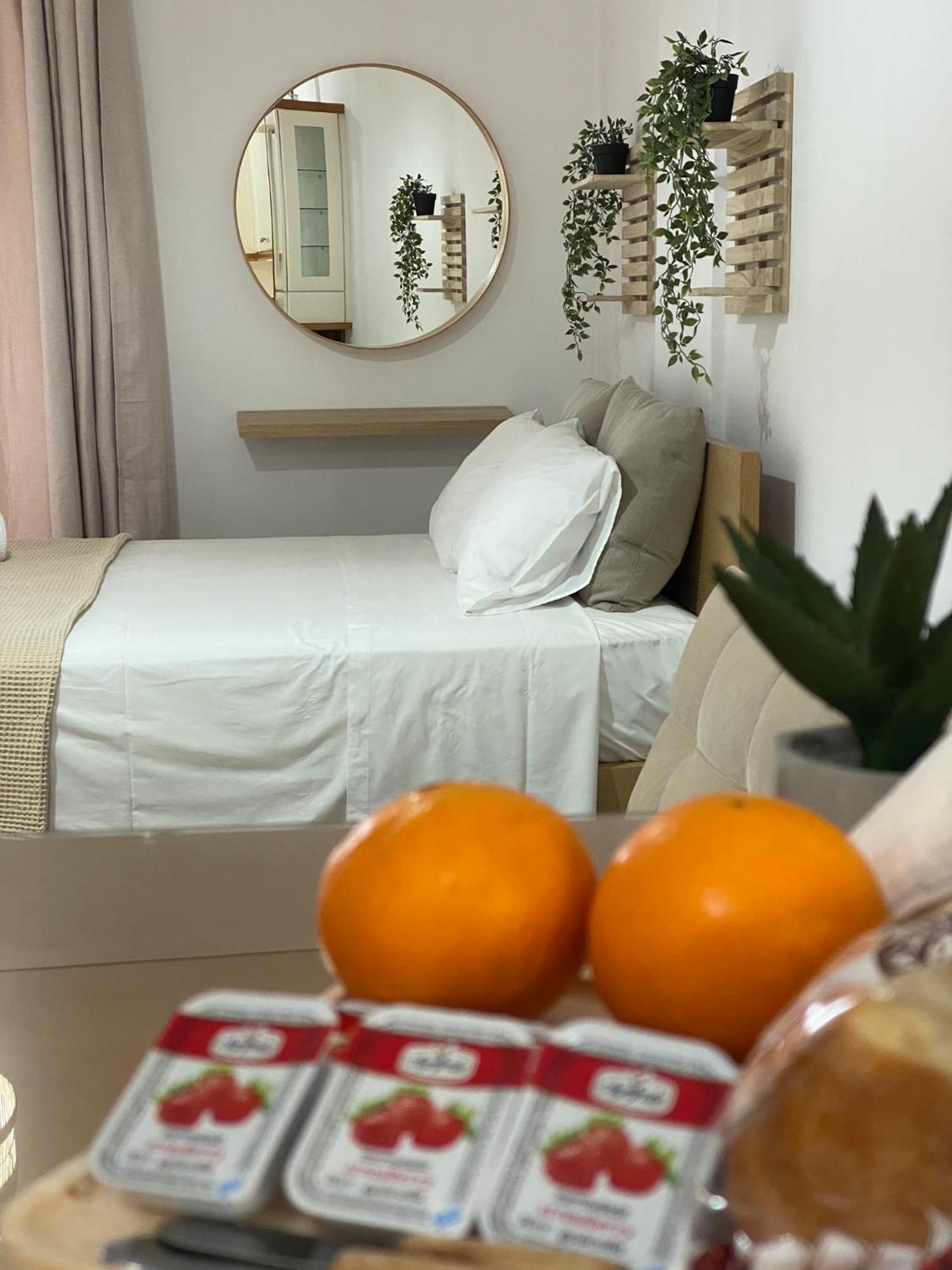 The Lemon Breeze Studio Толон Экстерьер фото